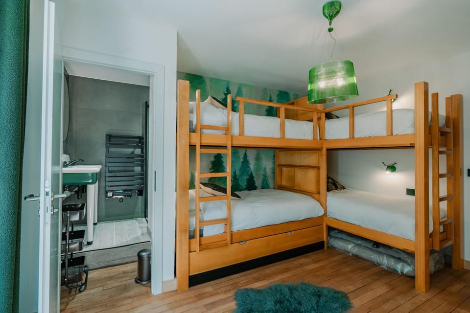 Bed, Bedroom, bunk bed