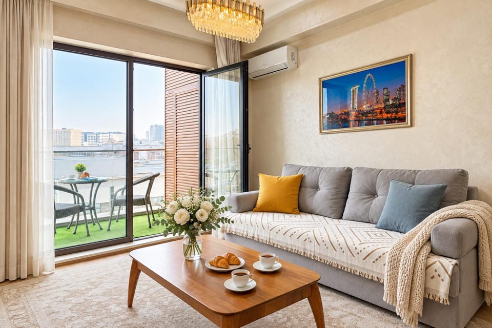 View (from property/room), Balcony/Terrace, Living room, Seating area, Dining area