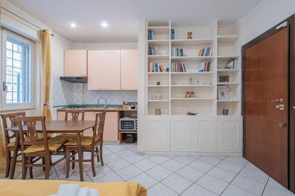 Vatican Cozy - Casetta Vaticana Apartment in Rome