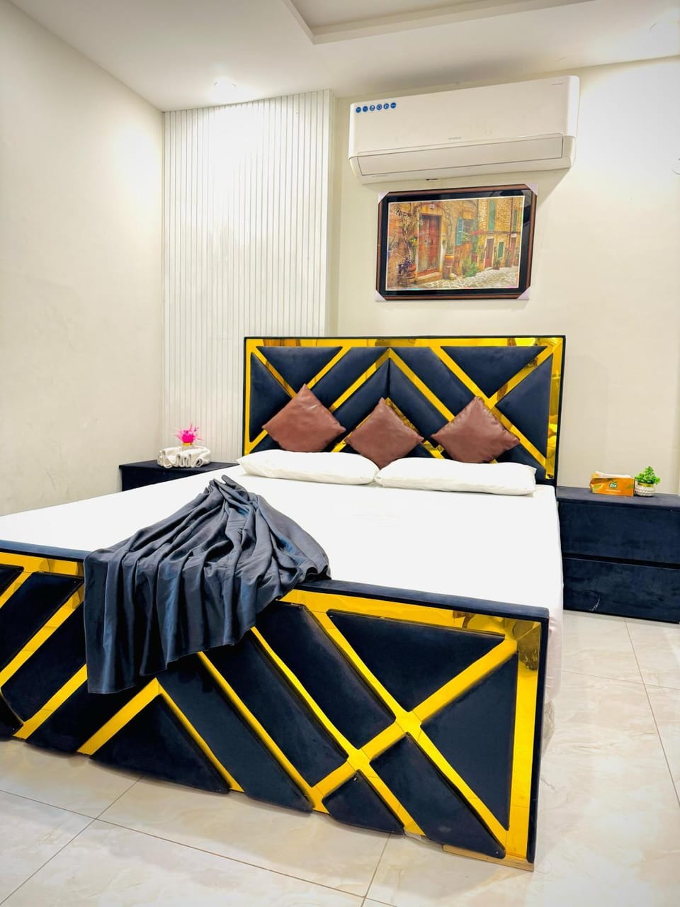 Mehar Heights Apartment in Lahore