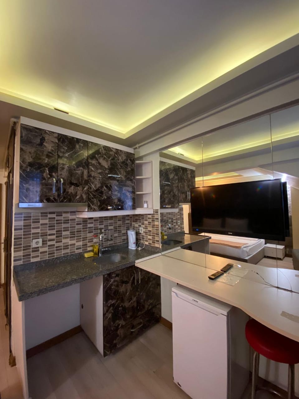 TV and multimedia, minibar