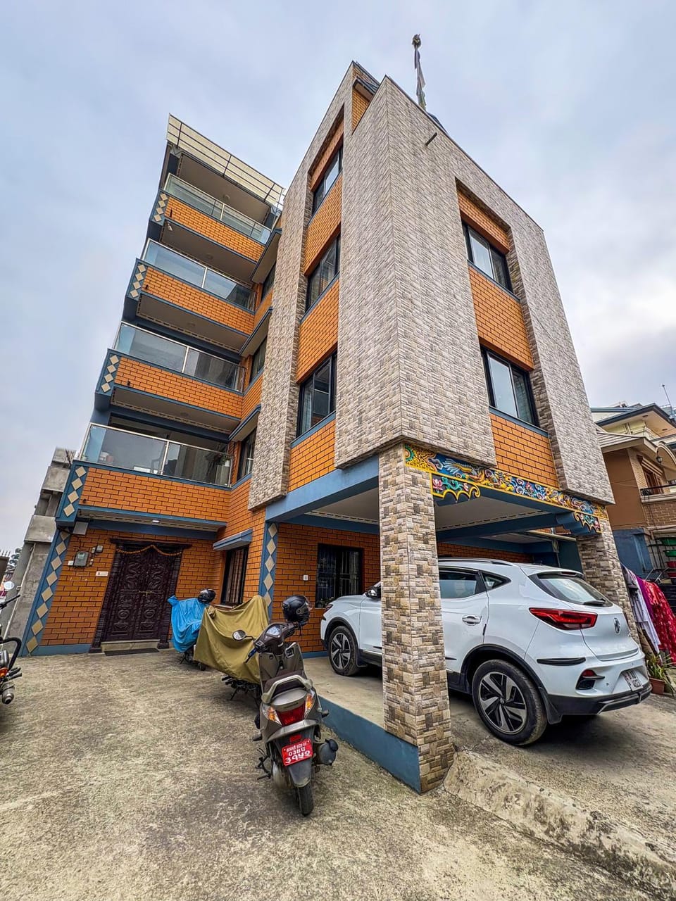Property building, Parking
