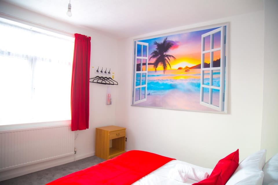 Bed, Bedroom