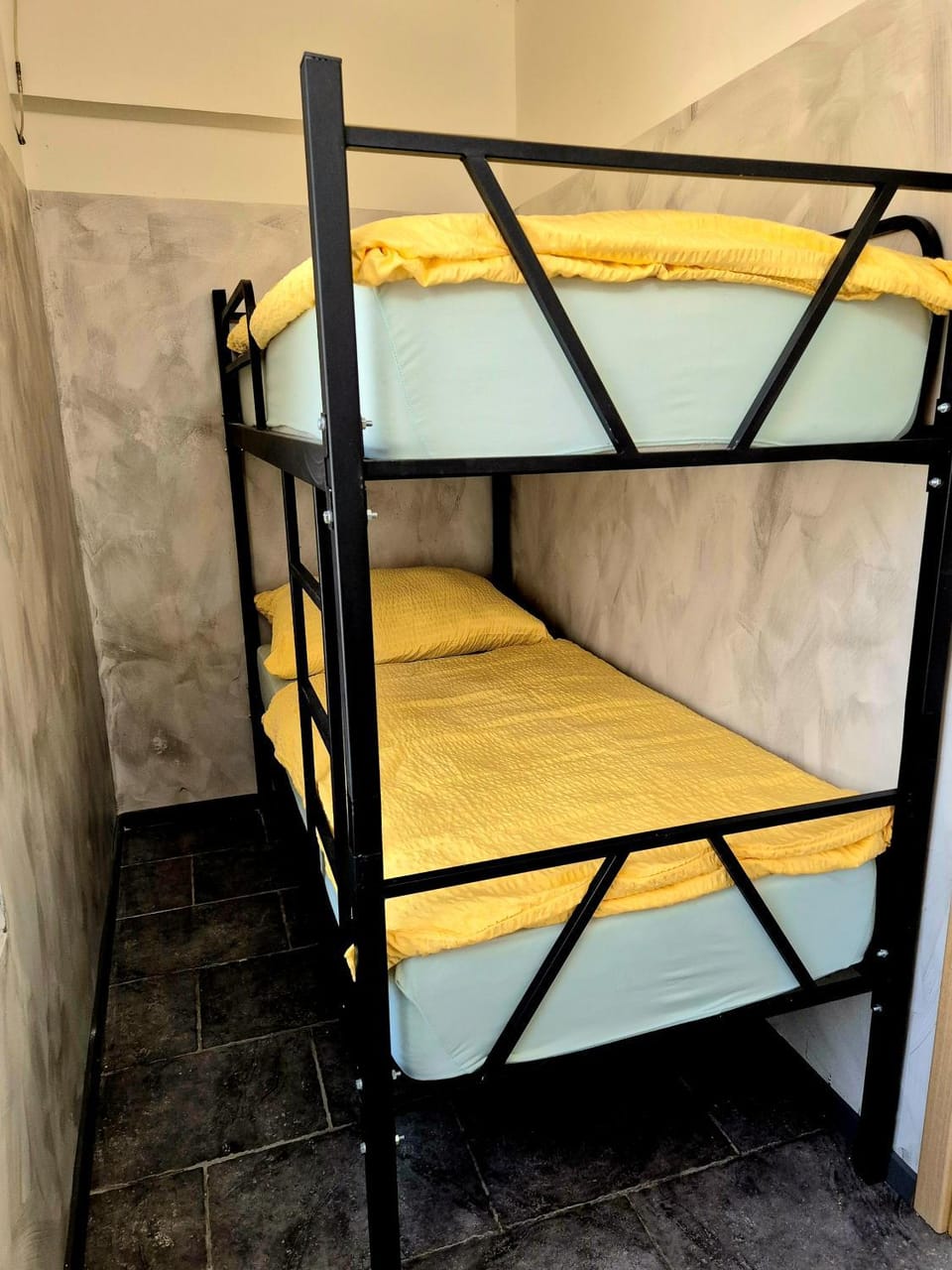 bunk bed