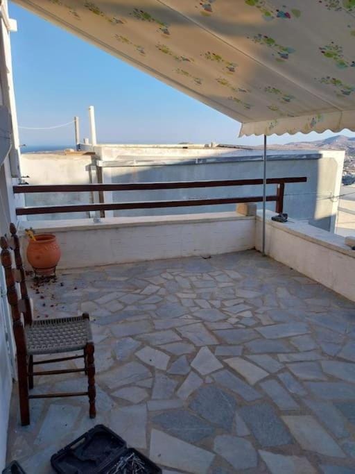 Patio, Day, Balcony/Terrace
