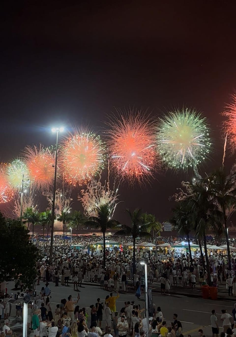 Em Frente ao Mar - Copacabana - Ocean View Apartment in Rio de Janeiro