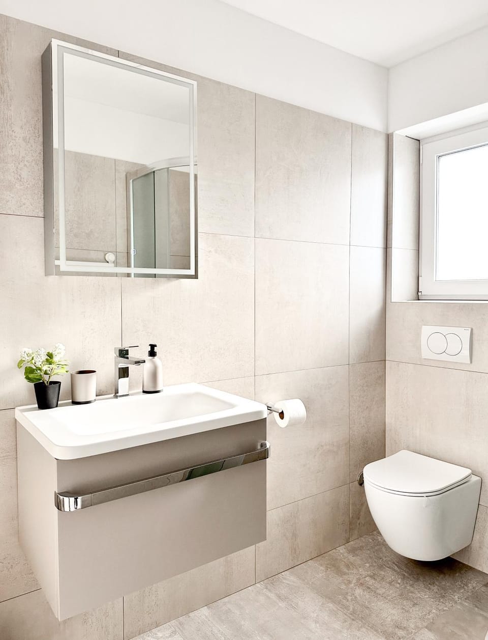 Toilet, Bathroom