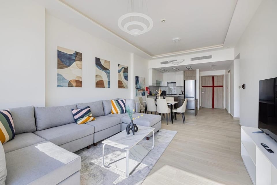 High Floor Brand New Apartment - 34 Apartment in Dubai