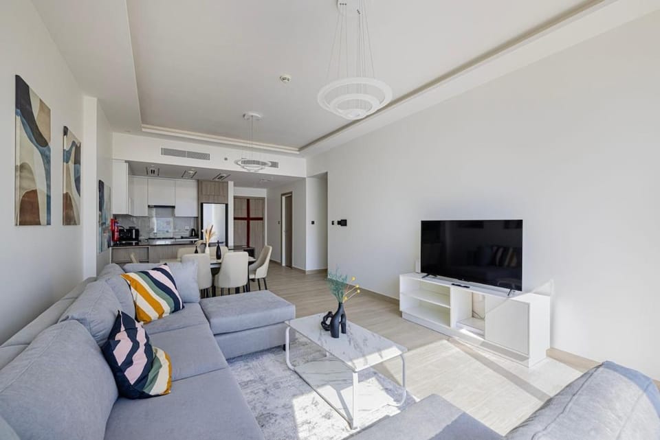 High Floor Brand New Apartment - 34 Apartment in Dubai