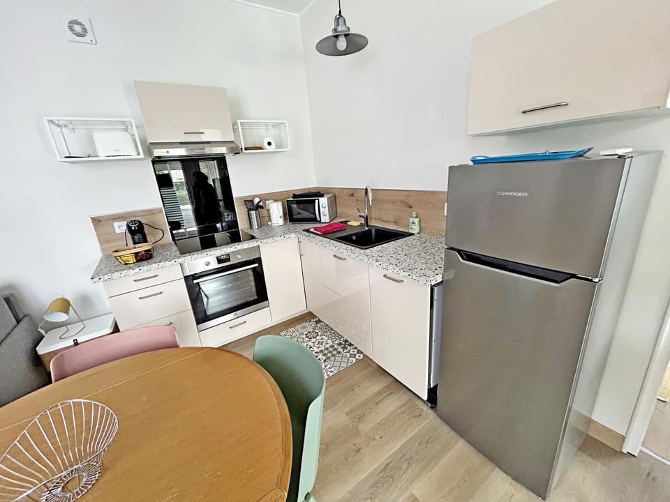 dishwasher, oven, stove, toaster