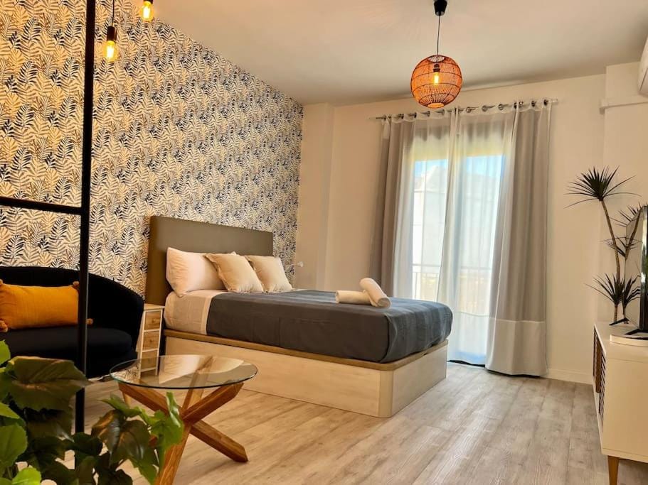 Apartment with Private Rooftop by Easytrip Apartment in Malaga
