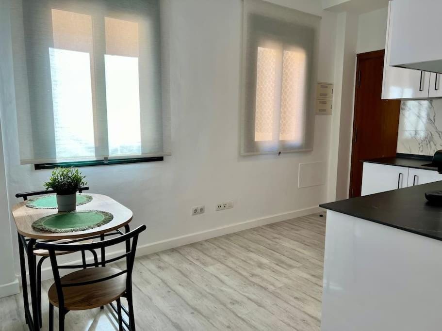 Apartment with Private Rooftop by Easytrip Apartment in Malaga