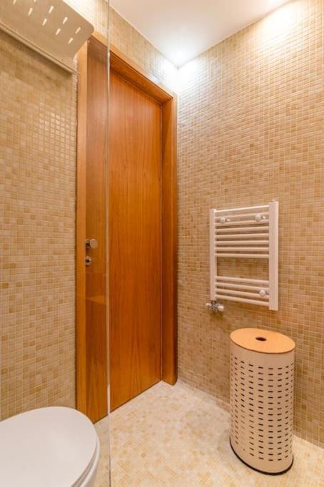 Athens GEM Apart- Prime Location Apartment in Athens