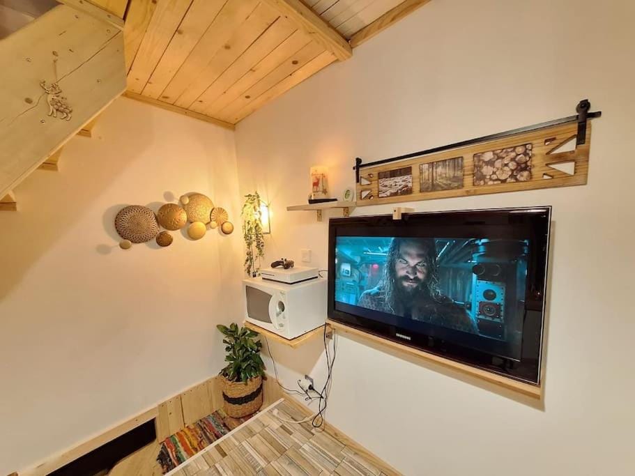 Petite Gîte Atypique chez sam est gael Apartment in Auvergne-Rhône-Alpes