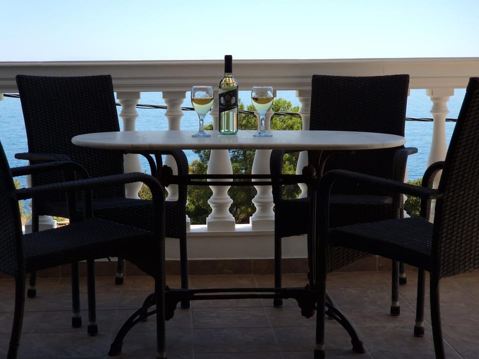 View (from property/room), Balcony/Terrace