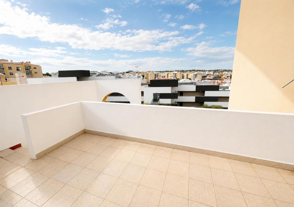 Day, View (from property/room), Balcony/Terrace, City view, City view