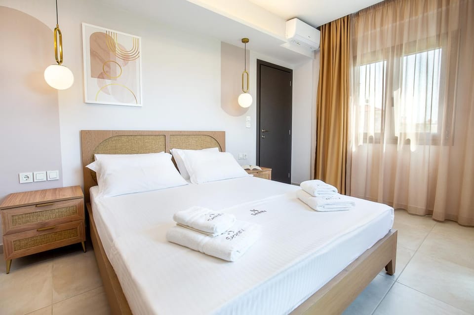 SerèNova Luxury Suites Apartment hotel in Limenaria