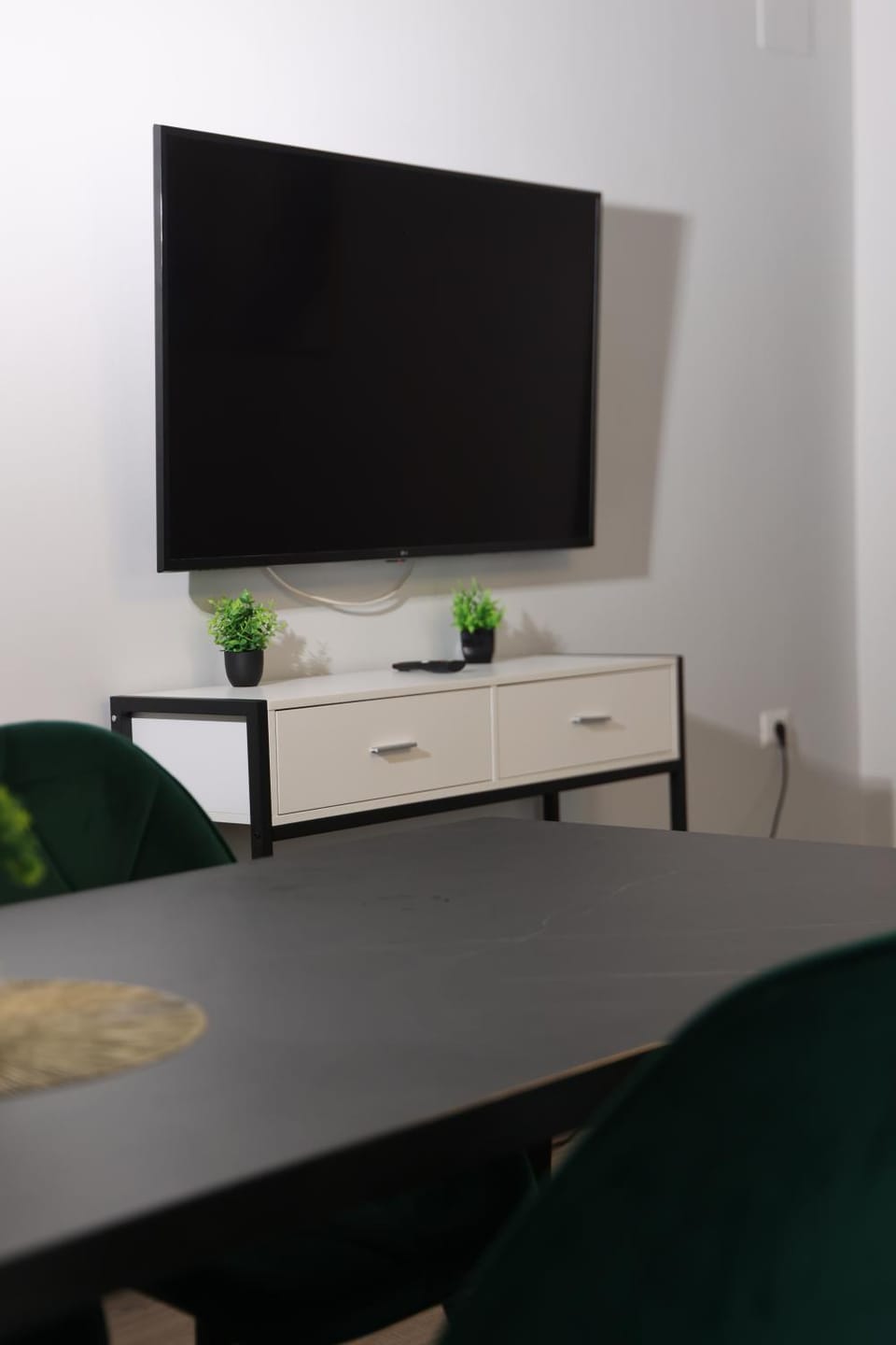 Karlsburg Apartament Apartment in Romania