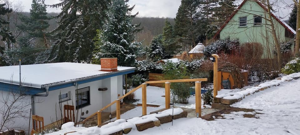 Property building, Winter