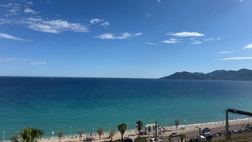 Appartement 4 personnes sea view pool Apartment in Cannes
