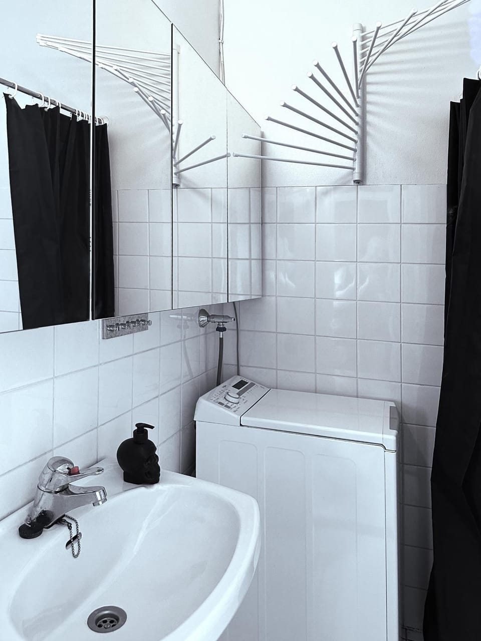 Shower, Toilet, Bathroom, washing machine