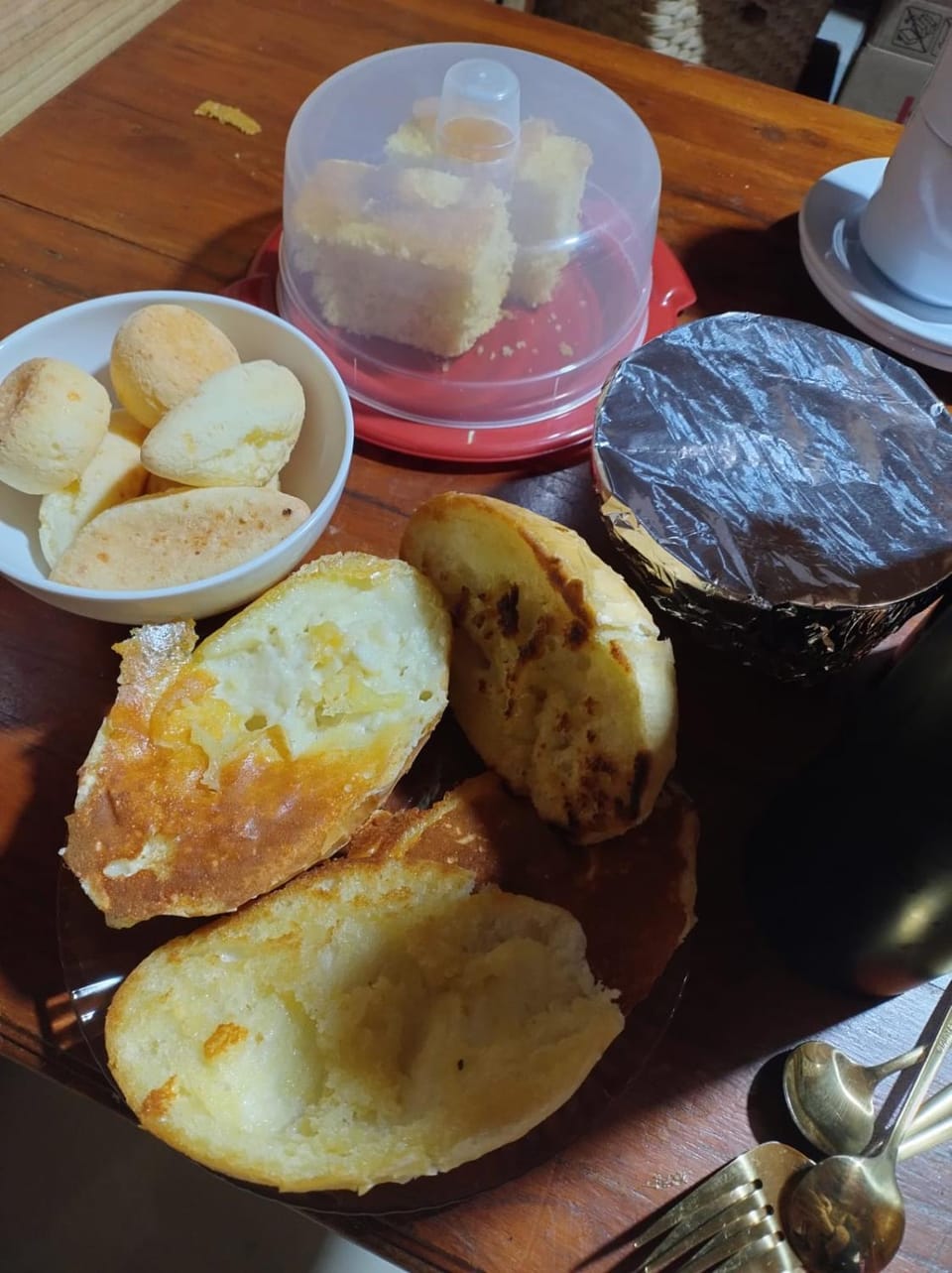 Continental breakfast