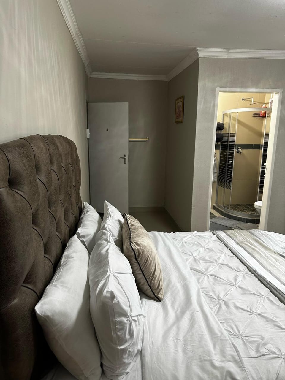 Bathroom, Bedroom