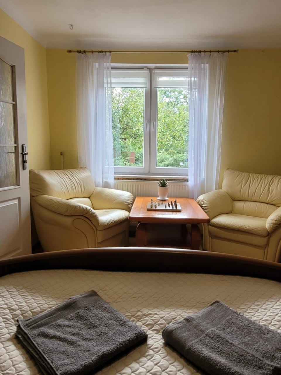 Seating area, Bedroom