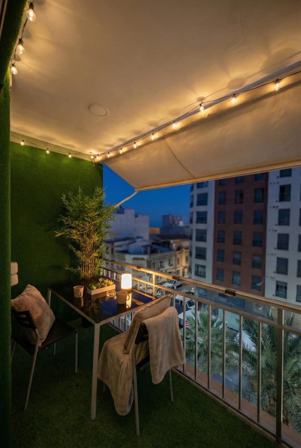 Property building, Patio, Off site, Night, Bird's eye view, View (from property/room), Balcony/Terrace, City view, Street view, Entertainment, Quiet street view
