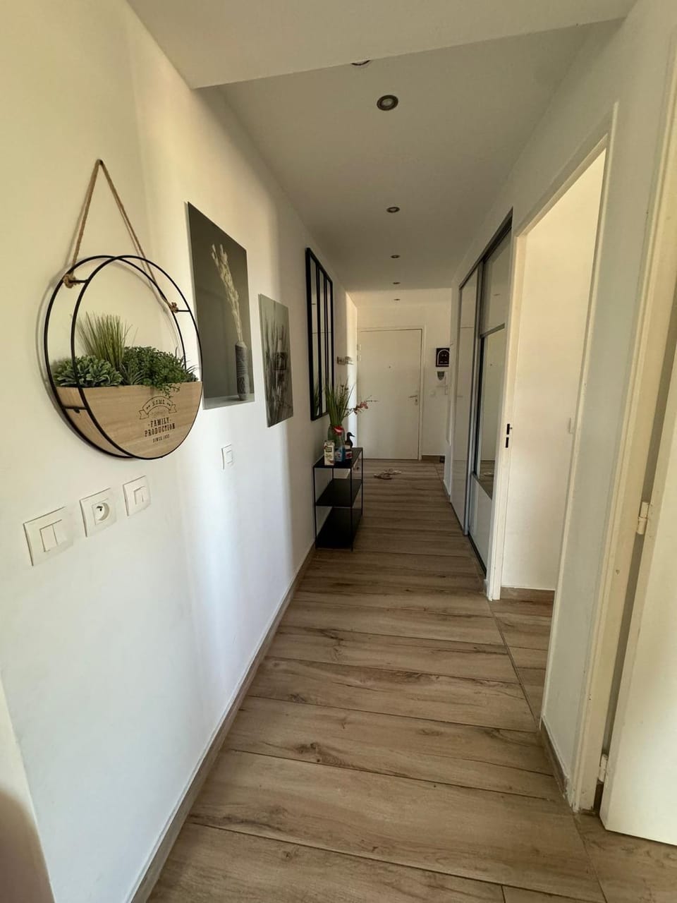 Morgiou Sormiou Marseille T4 climatisé familial - 3 Chambres - Terrasse bois - jardin privatif - Calanques à pied - Plages & Vélodrome à 10 min - Idéal Familles & Randonneurs & Grimpeurs - Escalade à 5 min - Marseille Sud Apartment in Marseille