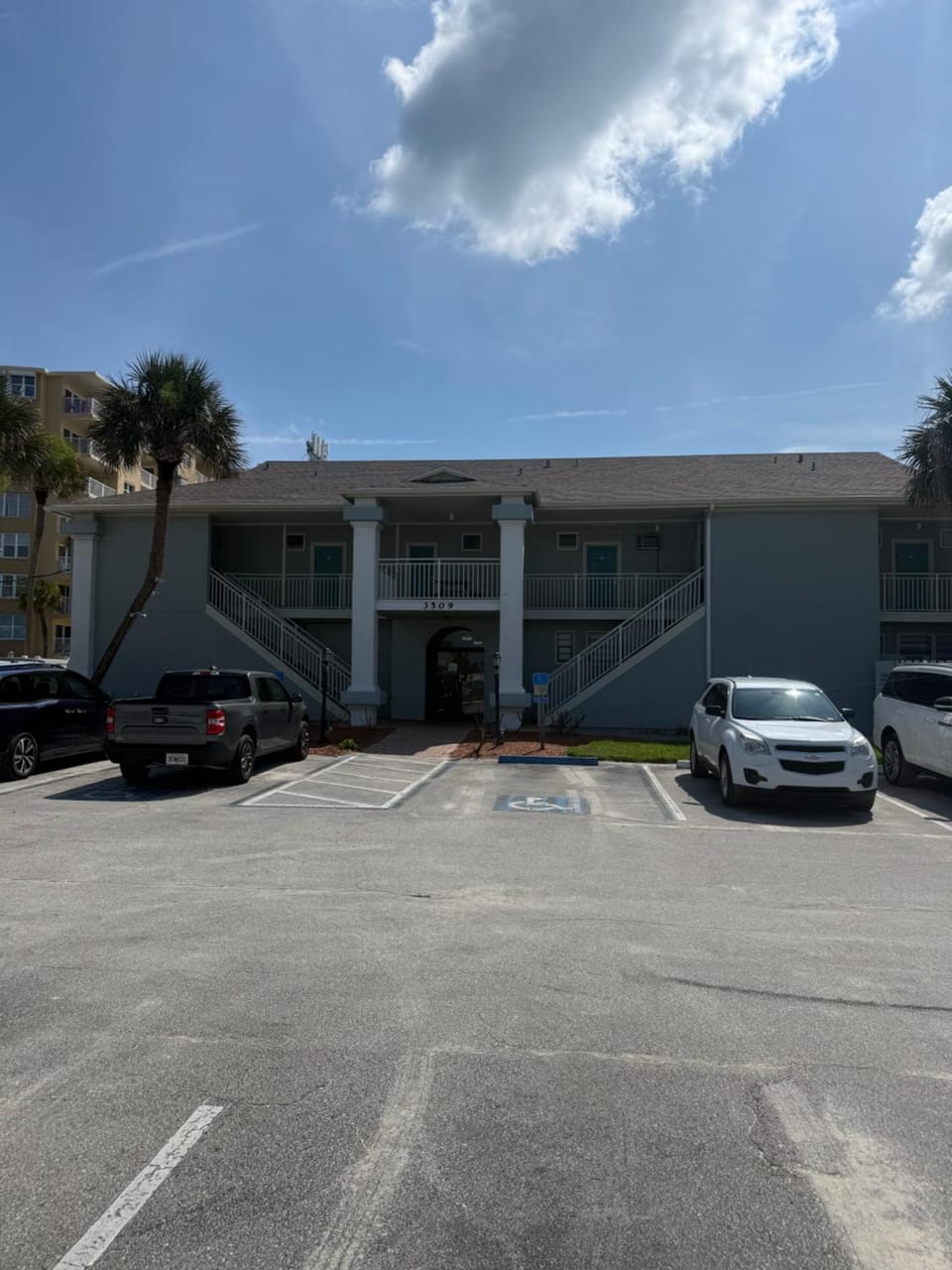 Coastal Waters 102 Apartment hotel in New Smyrna Beach