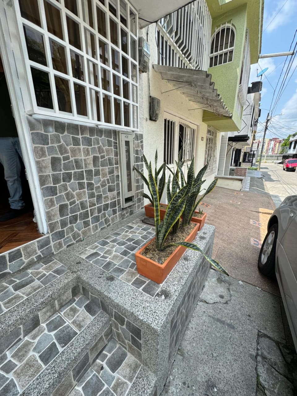 Property building, Day, Neighbourhood, Street view