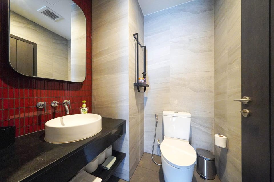 Toilet, Bathroom