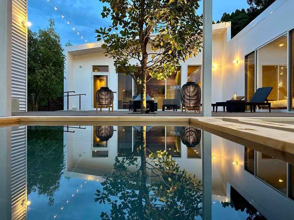 Natural landscape, Garden, Garden view, Open Air Bath