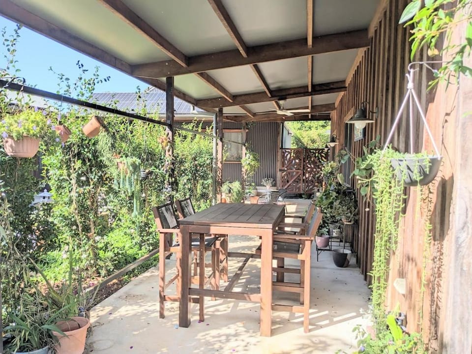Patio, Seating area