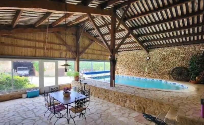 Swimming pool, Swimming pool