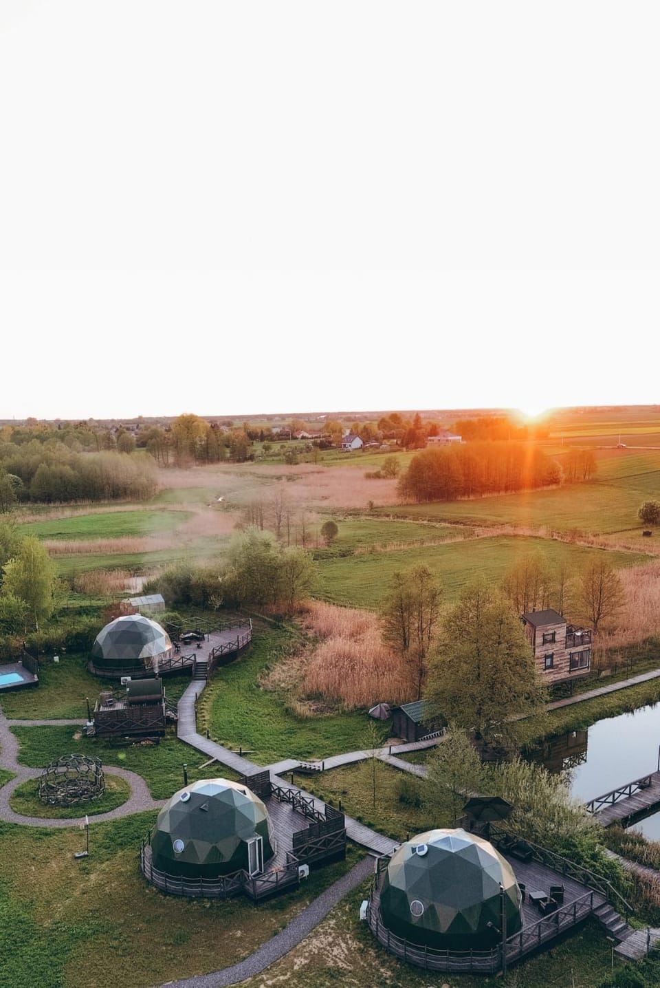 Domek w drzewach Ostoja House in Poland