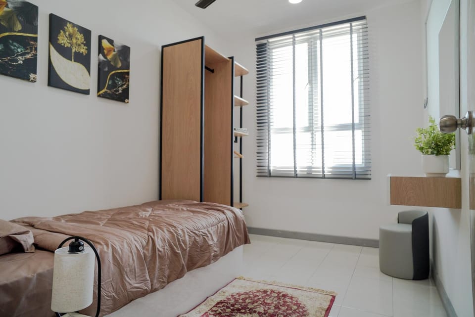 Bed, Bedroom, air conditioner