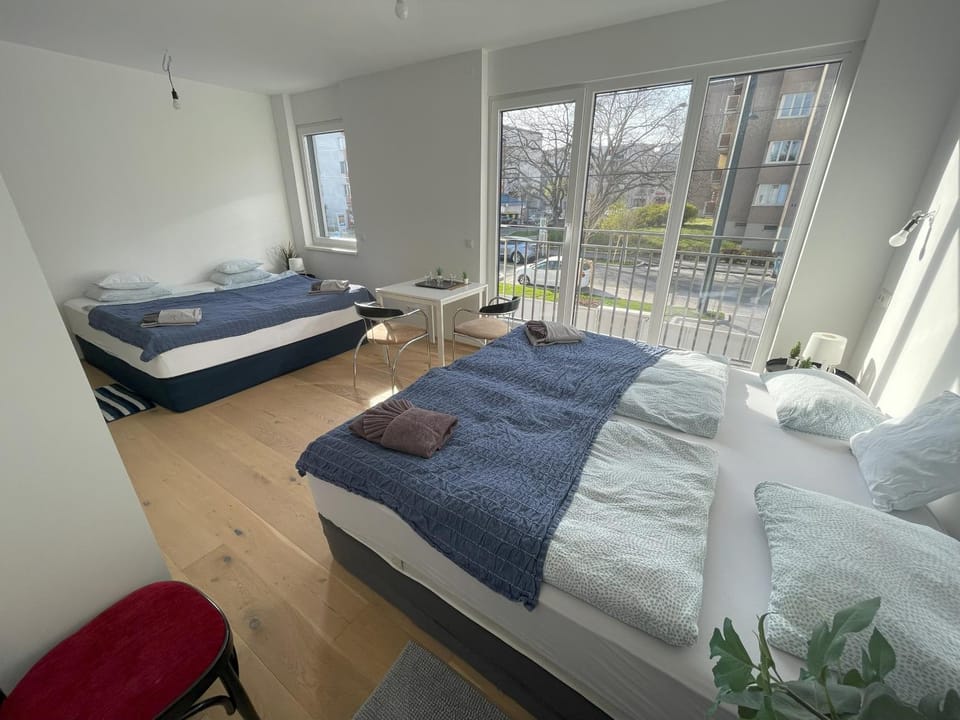 Bed, Photo of the whole room, Bedroom, towels
