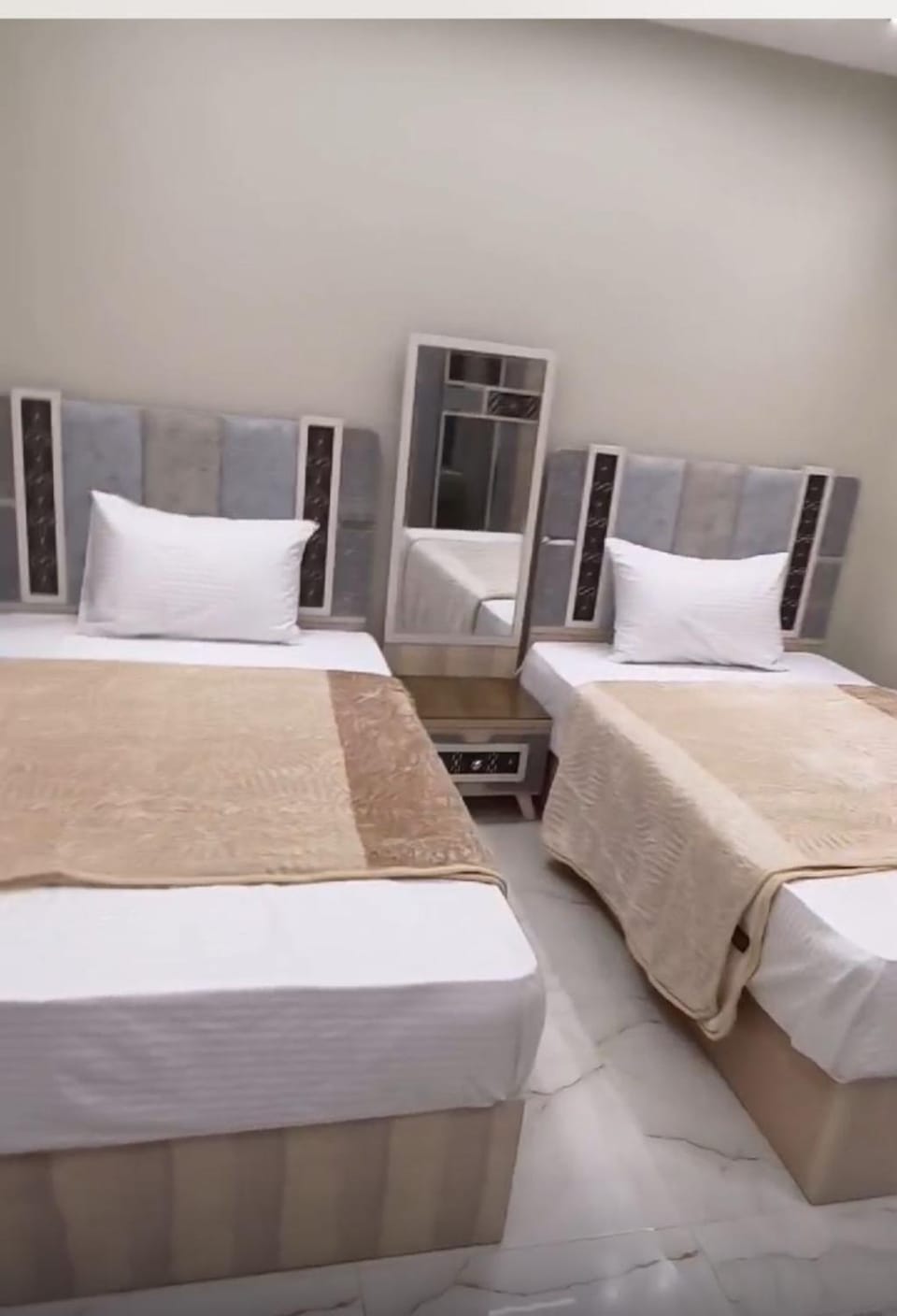 family spacious new apartment in cairo Giza Almuhandeseen near Nile Apartment in Egypt