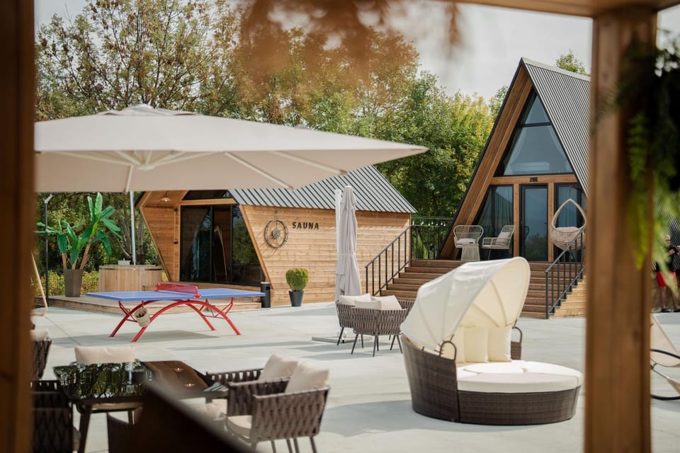 Garden, Sauna, Seating area