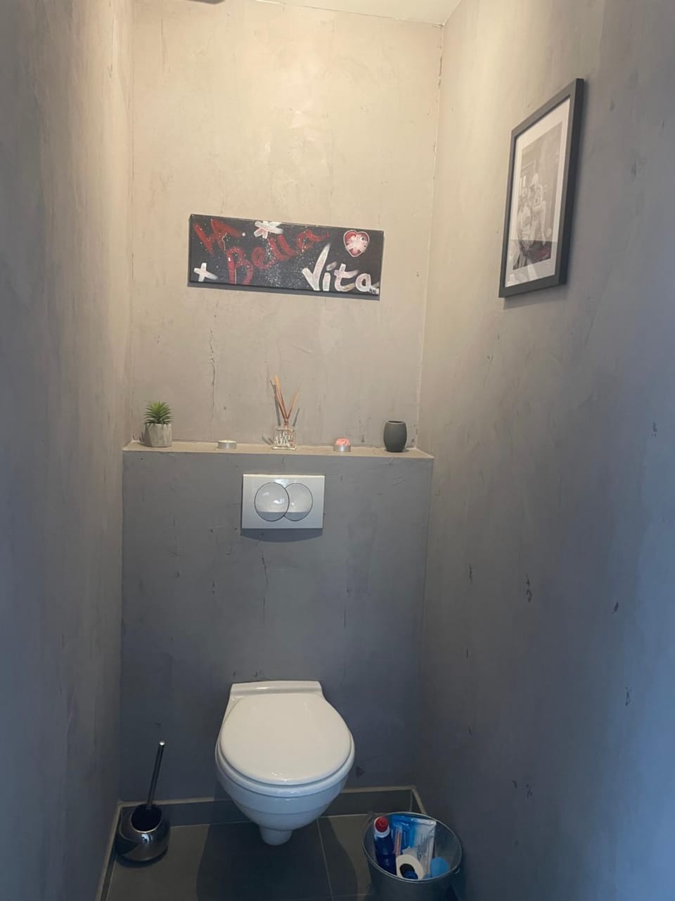 Toilet