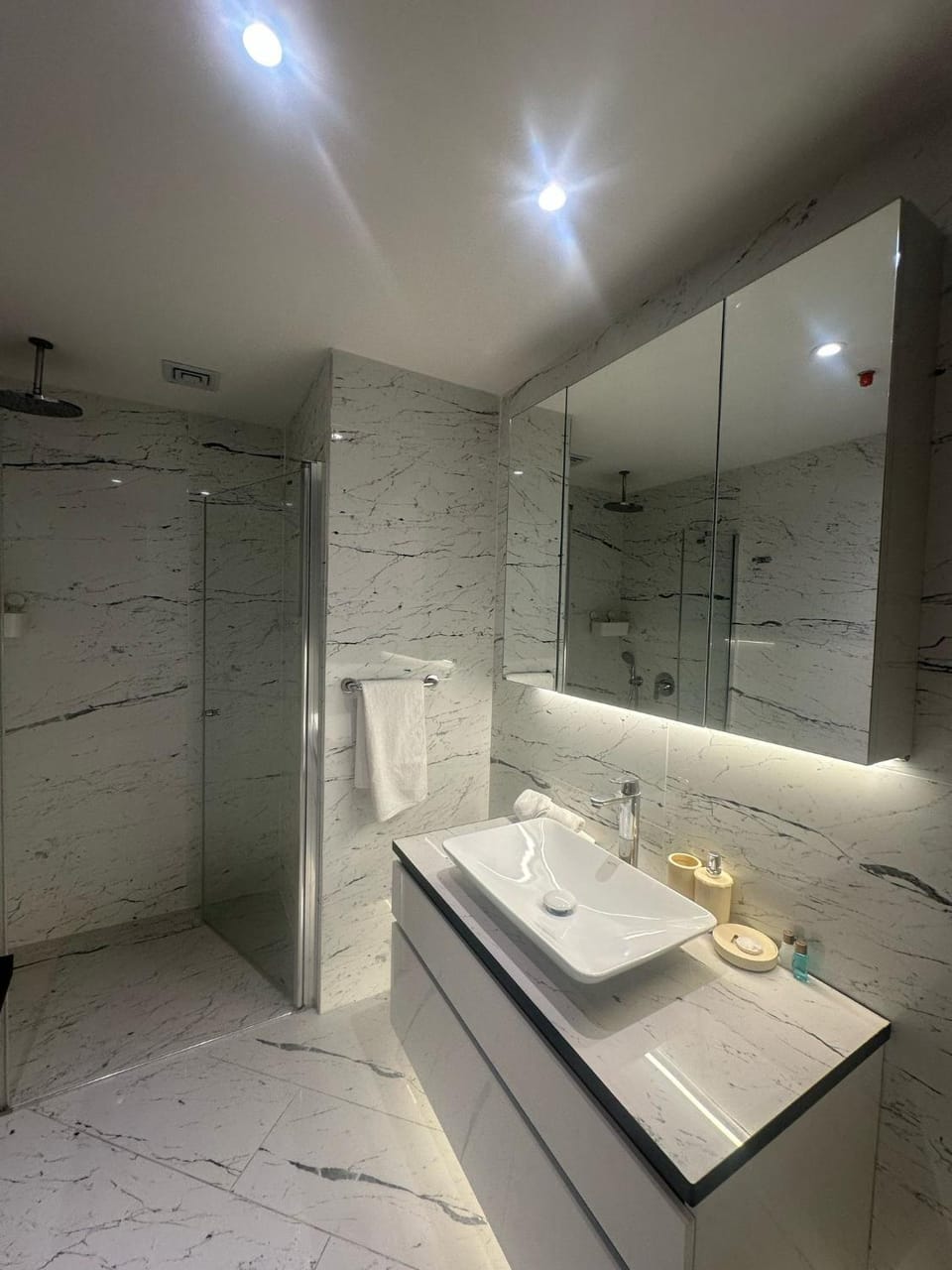 Sinpaş Queen Bomonti Residence by Bondy Apartment in Istanbul