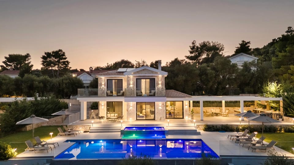 Garden view, Pool view, Swimming pool