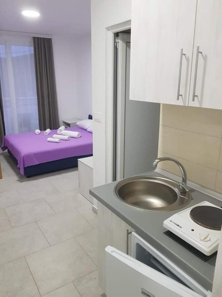 Villa MARINA CANJ 2 Bed and Breakfast in Montenegro