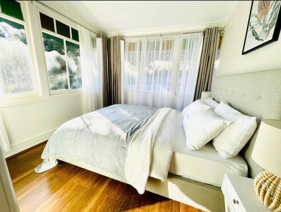 SPR house Chatswood - 3 bedrooms -2 House in Sydney