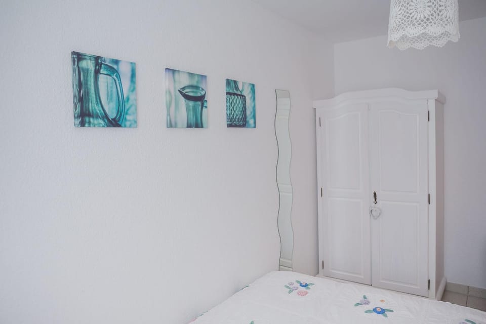 Decorative detail, Bedroom
