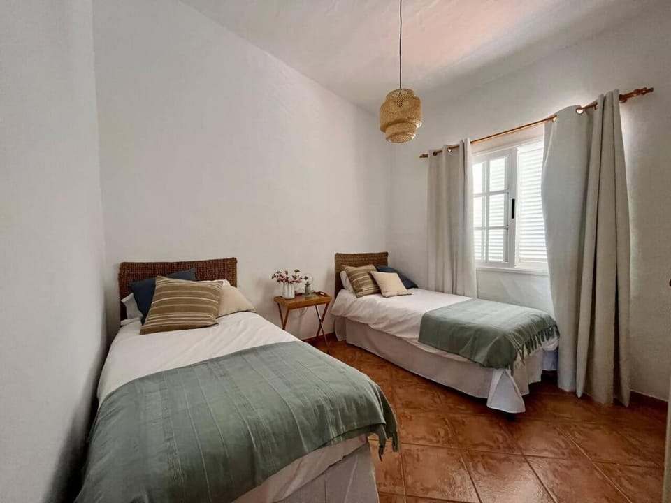 Casa Drago: en el centro de Fuerteventura House in Maxorata