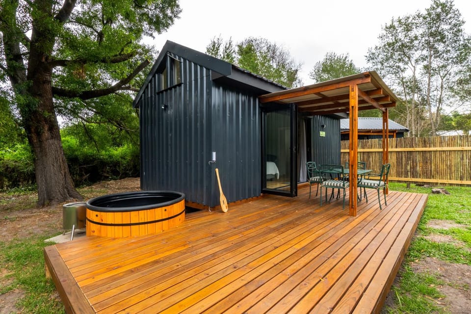 Patio, BBQ facilities, Garden, Hot Tub, Garden view