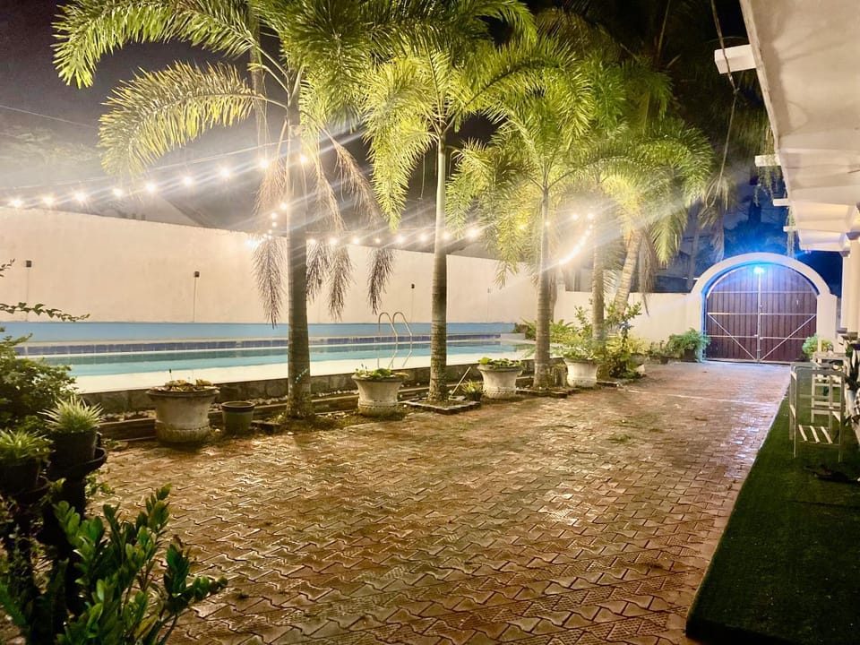 Liyanage Resort Hotel in Mirissa